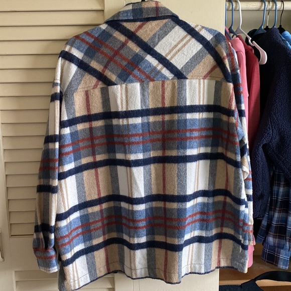 Zara Shacket - Picture 3 of 3